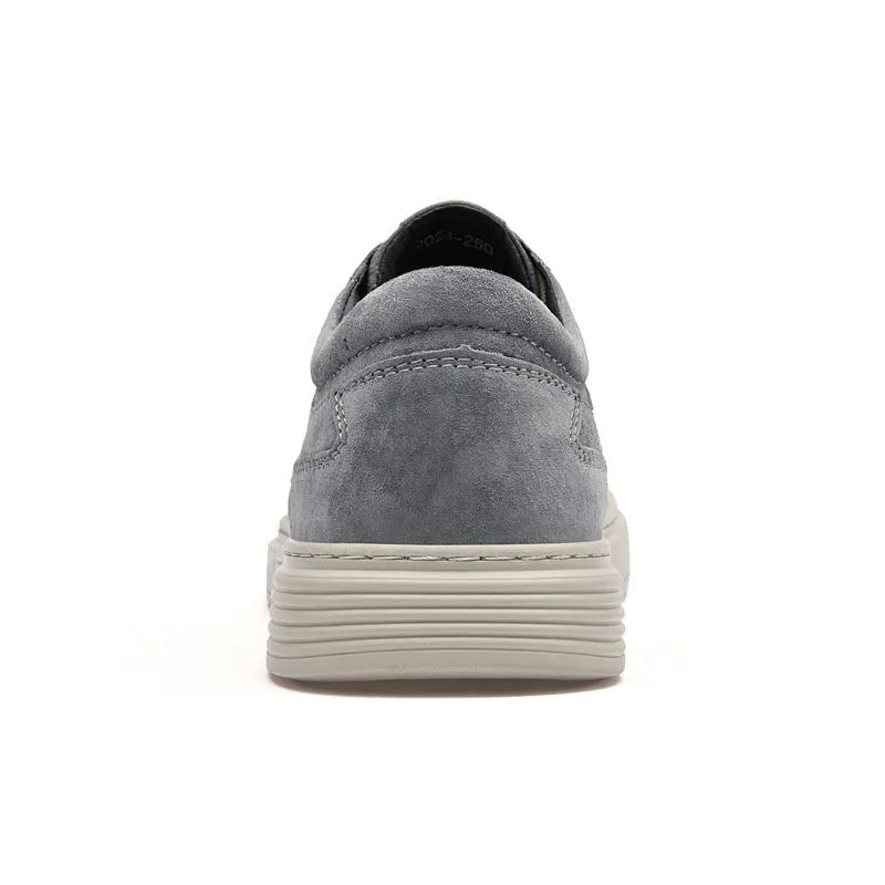 All-Season Soft Sole Casual Sports Skate Shoes : Step into Timeless Comfort