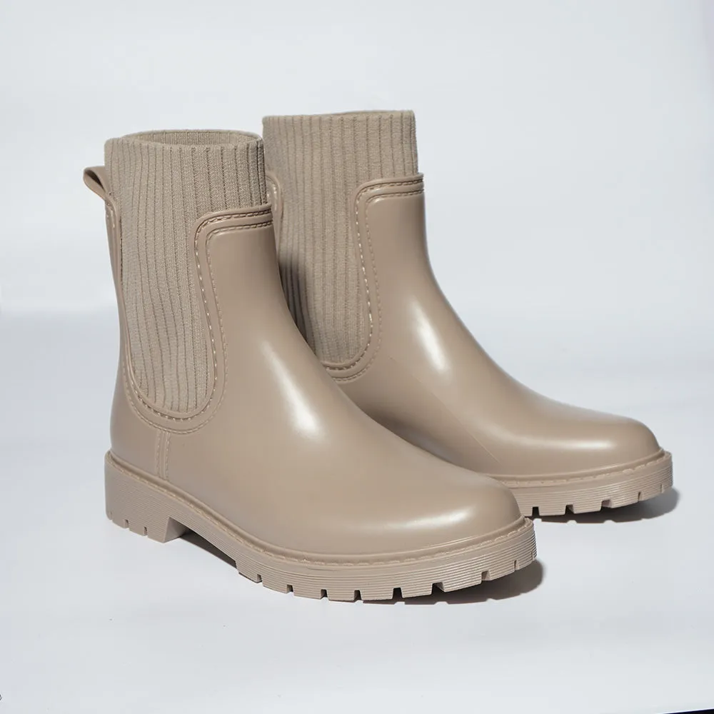 Beige Wellington Boots