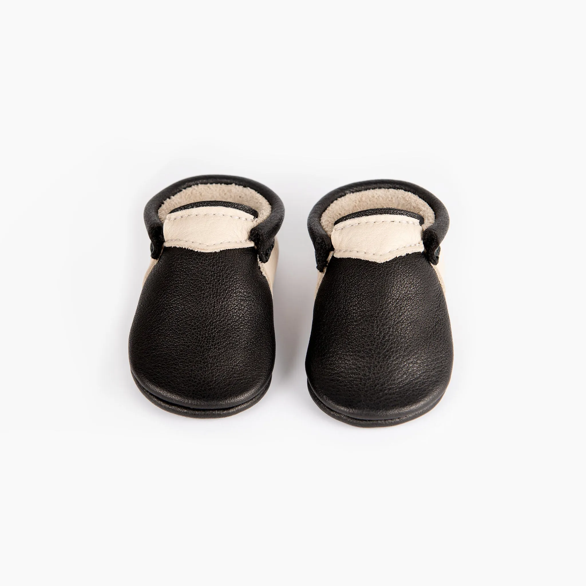BLACK/CREAM URBAN MOCCASINS