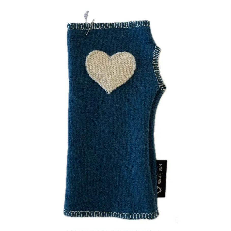 Cashmere Short Fingerless Mittens with Single Heart