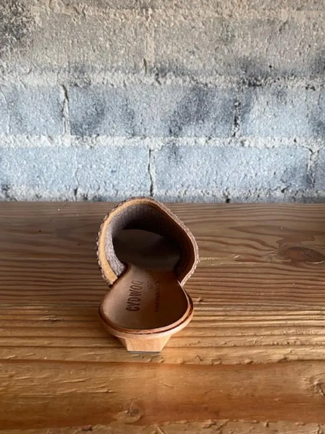 Cydwoq Asia Heel Sandals