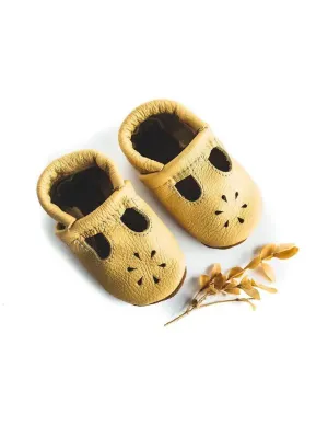 DAFFODIL T - STRAP MOCCASINS