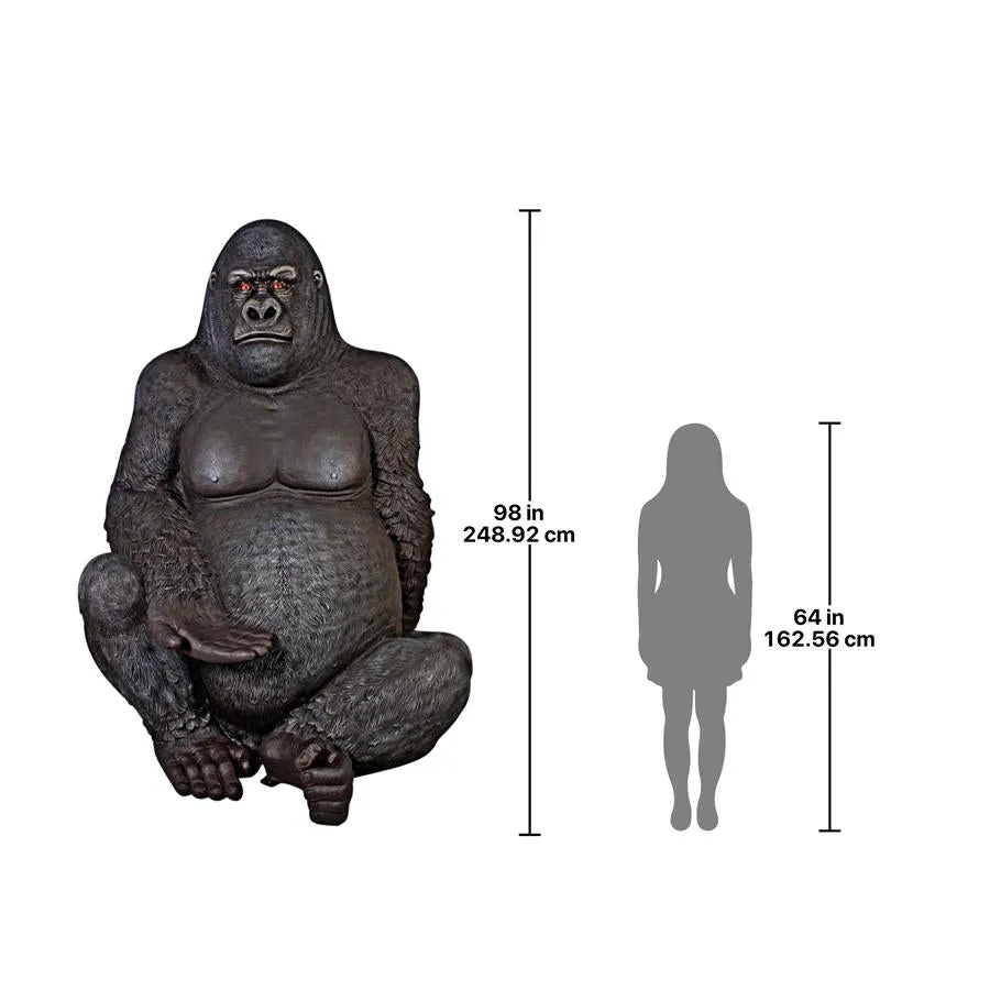 Design Toscano- Giant Male Silverback Gorilla Photo Op Statue