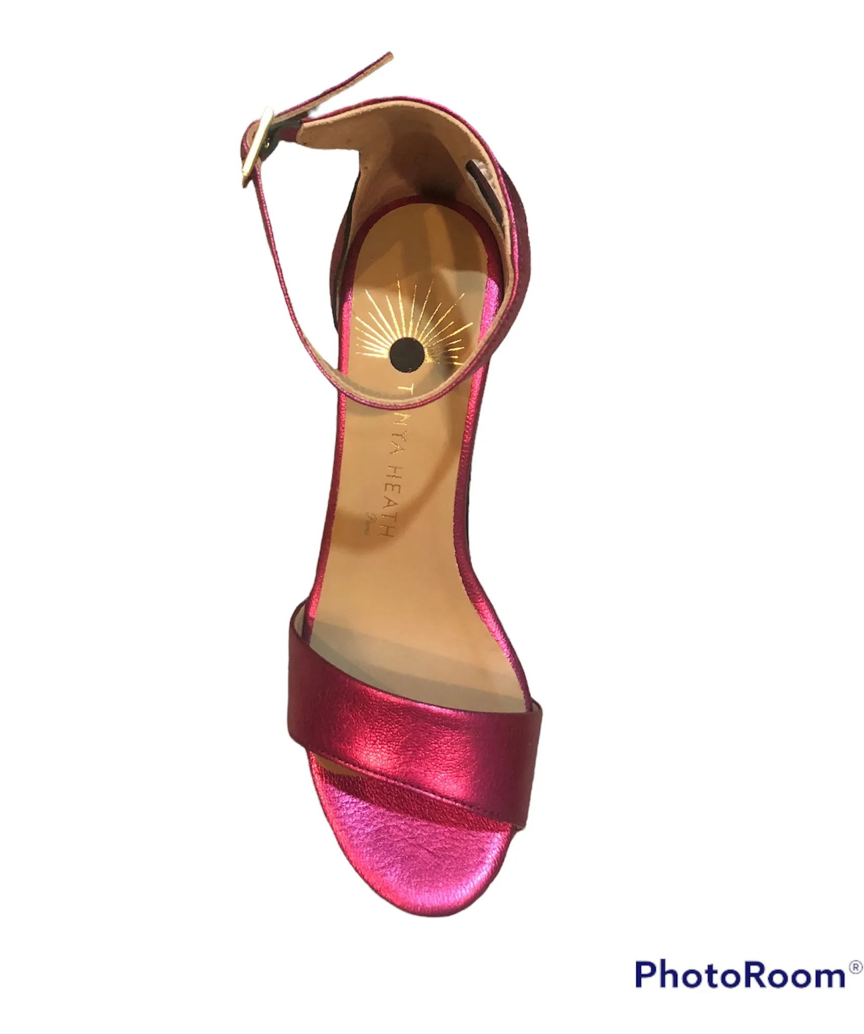 Deyi Metallic Fushia Sandal
