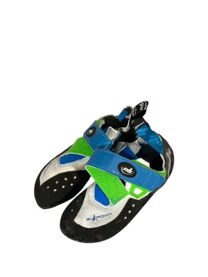 EB Guardian Climbing Shoes