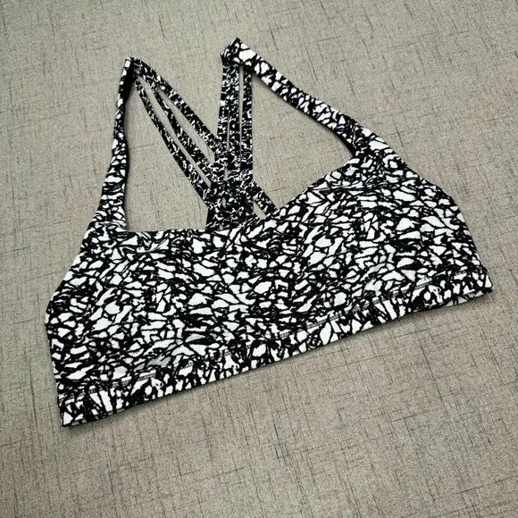 Lululemon Energy Bra H2O Iced Wave White Black 6
