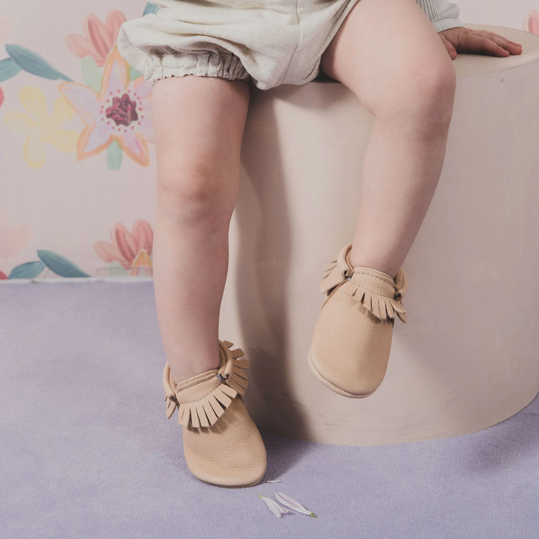 NATURAL MOCCASINS