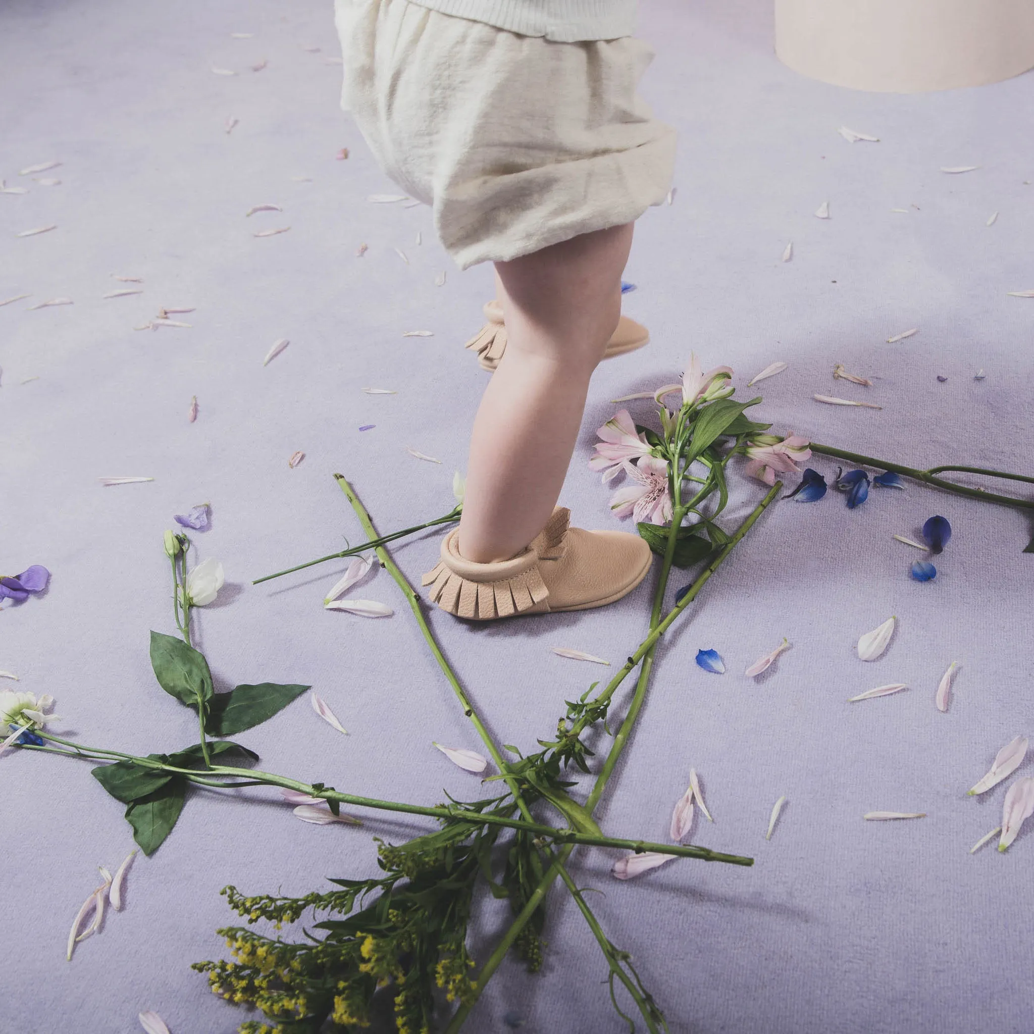 NATURAL MOCCASINS
