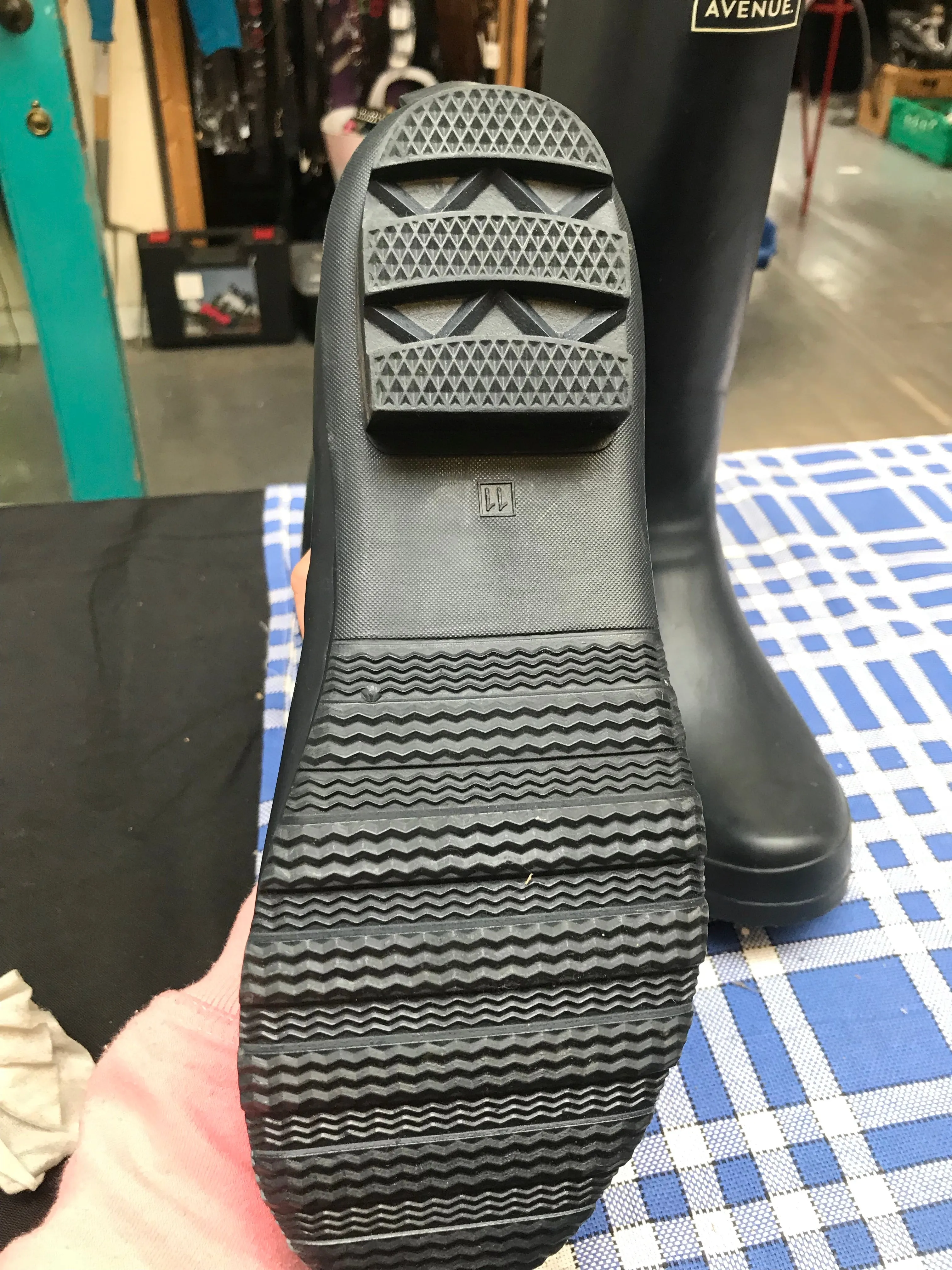 New avenue navy wellington boots men’s size 11 FREE POSTAGE ✅