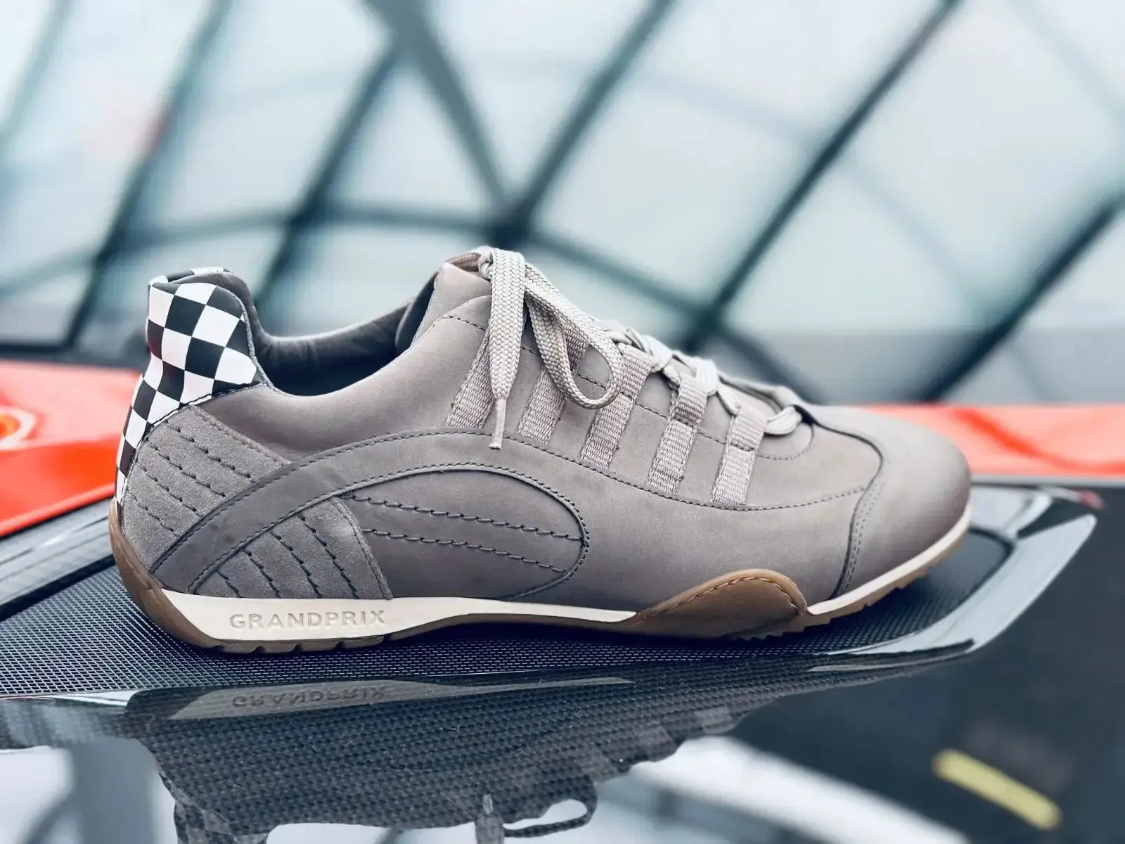 ***NEW *** Men's Racing Sneaker in Titanium Grey