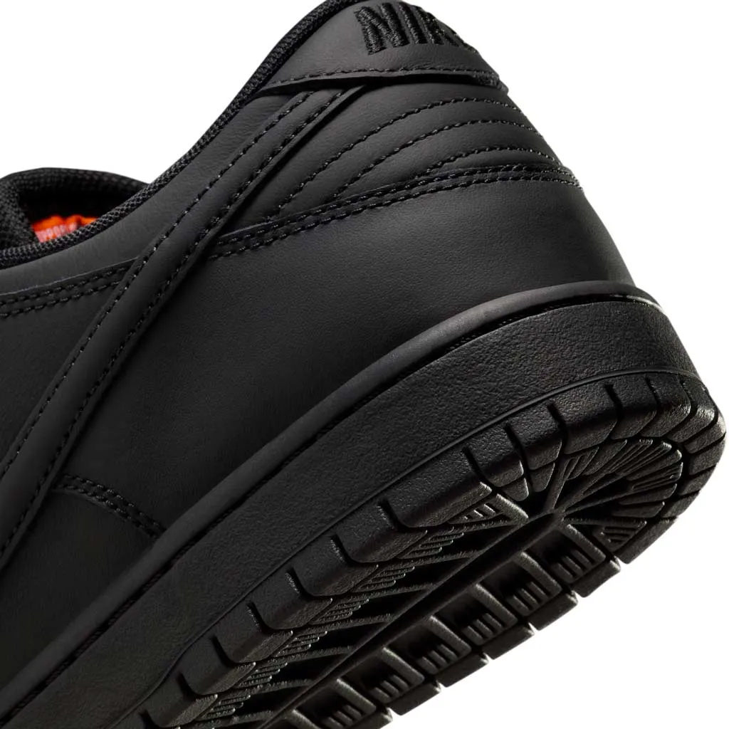 NIKE SB DUNK LOW PRO - BLACK/BLACK-BLACK-BLACK