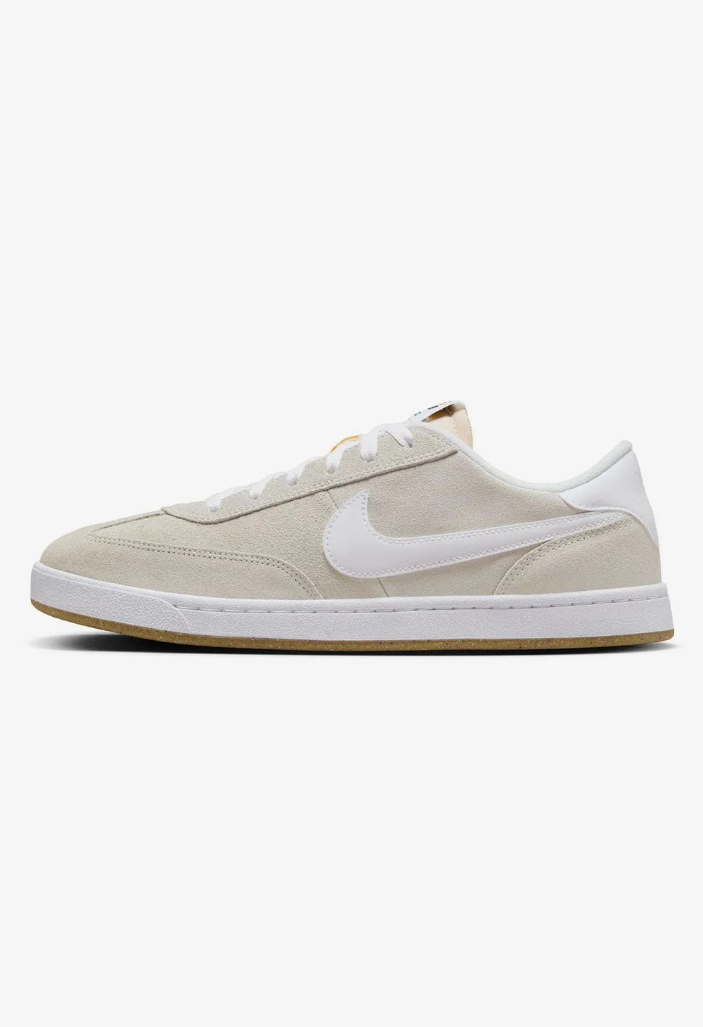 NIKE SB FC Classic