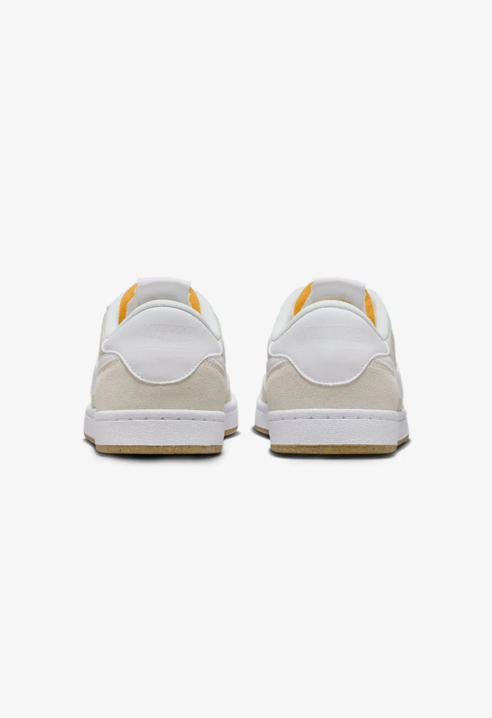 NIKE SB FC Classic