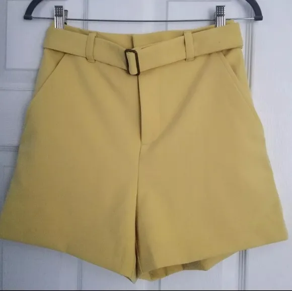 NWT Banana Republic 🧡 Mustard Yellow Belted Explorer Chino Shorts Size 0