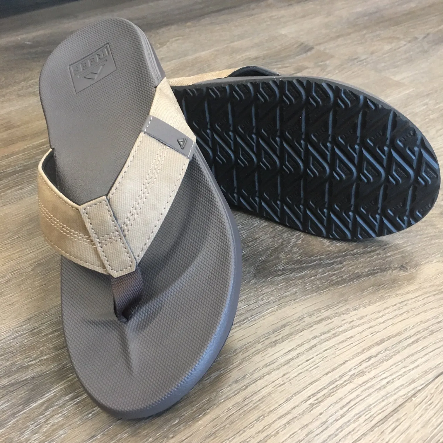 Reef Cushion Bounce Phantom Mens Sandal - Brown Tan BTN