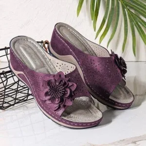 Renata® | Orthopedic sandals made from soft leather with arch support