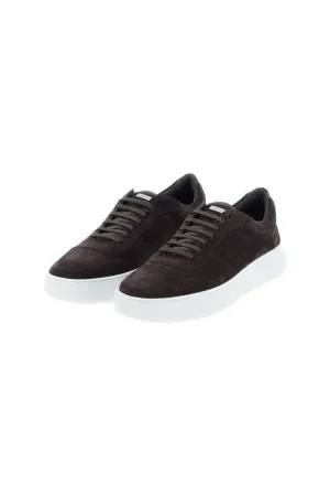 Sneaker M