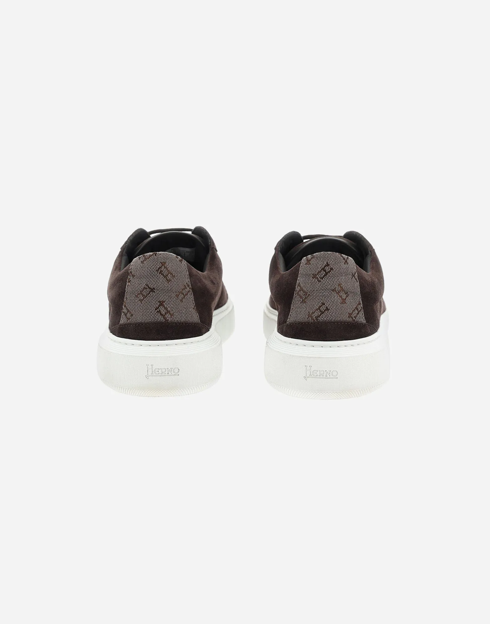 Sneaker M
