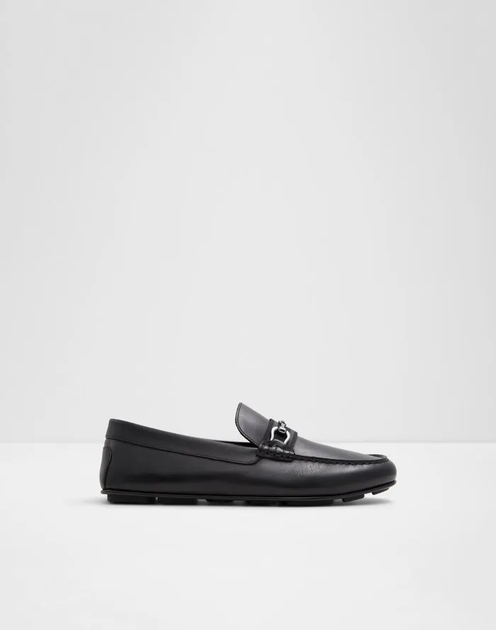 Spanner / Slip Ons