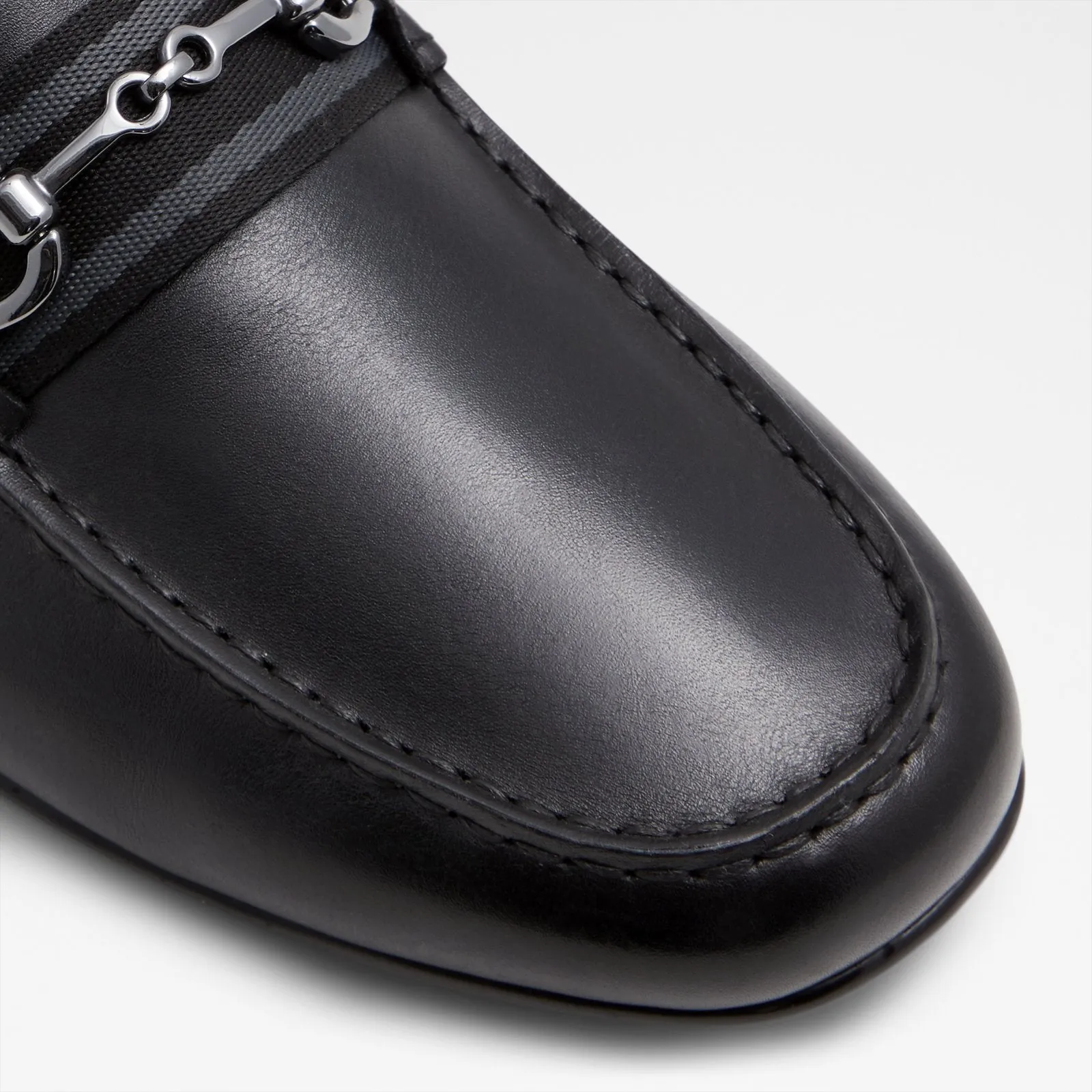 Spanner / Slip Ons