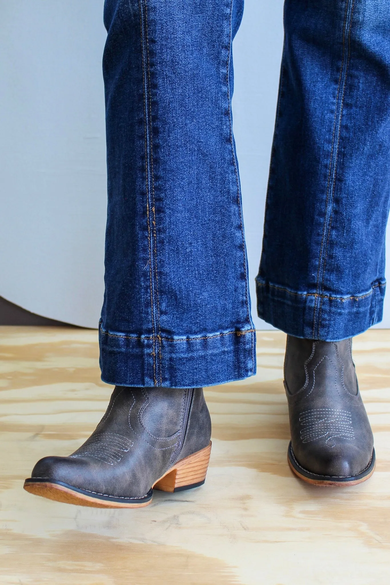 True Country Ankle Boots • Faded Black