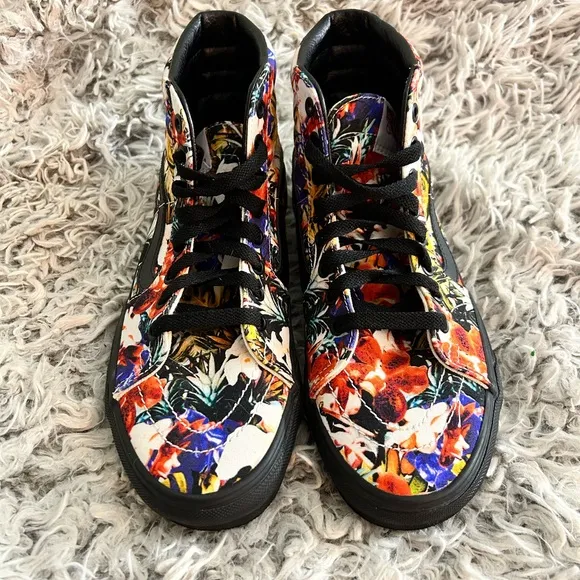 Vans Skateboard Shoe Hi Cuban Floral Men’s 7.5, Women’s 9 Shoes, black outsole