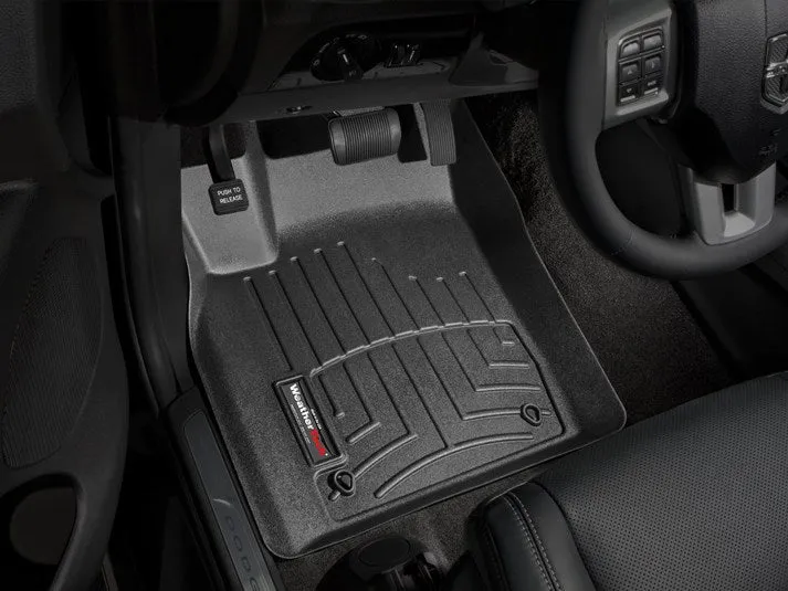 WeatherTech / 2011-2012 Dodge Durango FloorLiner Mats (1st Row)