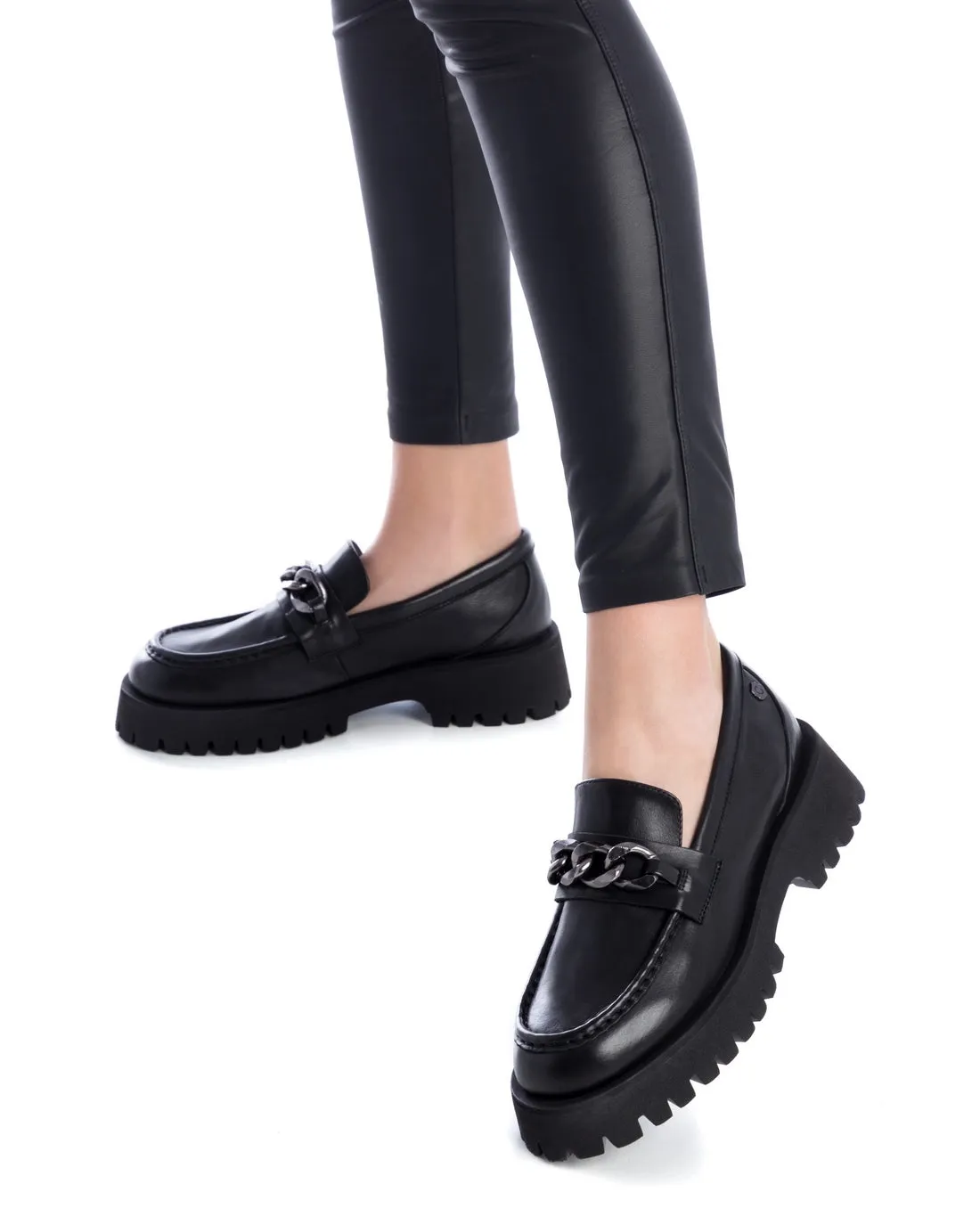 Women's Leather Moccasins By XTI 160358 Black